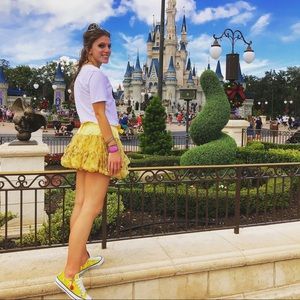 Meet your Posher, Nicole